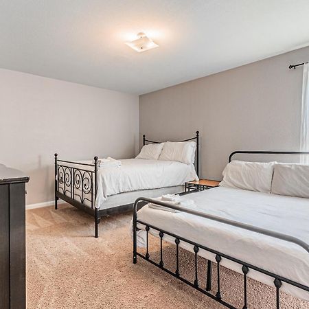 Luxury 5Br Dallas Retreat With Business Amenities - Perfect For Business Travelers, Families & Groups Extérieur photo
