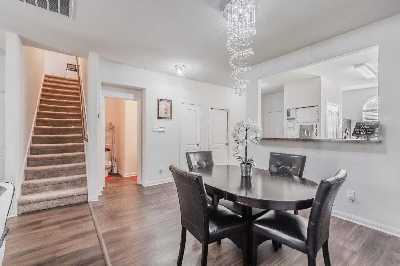 Luxury 5Br Dallas Retreat With Business Amenities - Perfect For Business Travelers, Families & Groups Extérieur photo