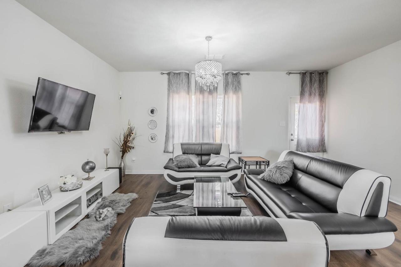 Luxury 5Br Dallas Retreat With Business Amenities - Perfect For Business Travelers, Families & Groups Extérieur photo
