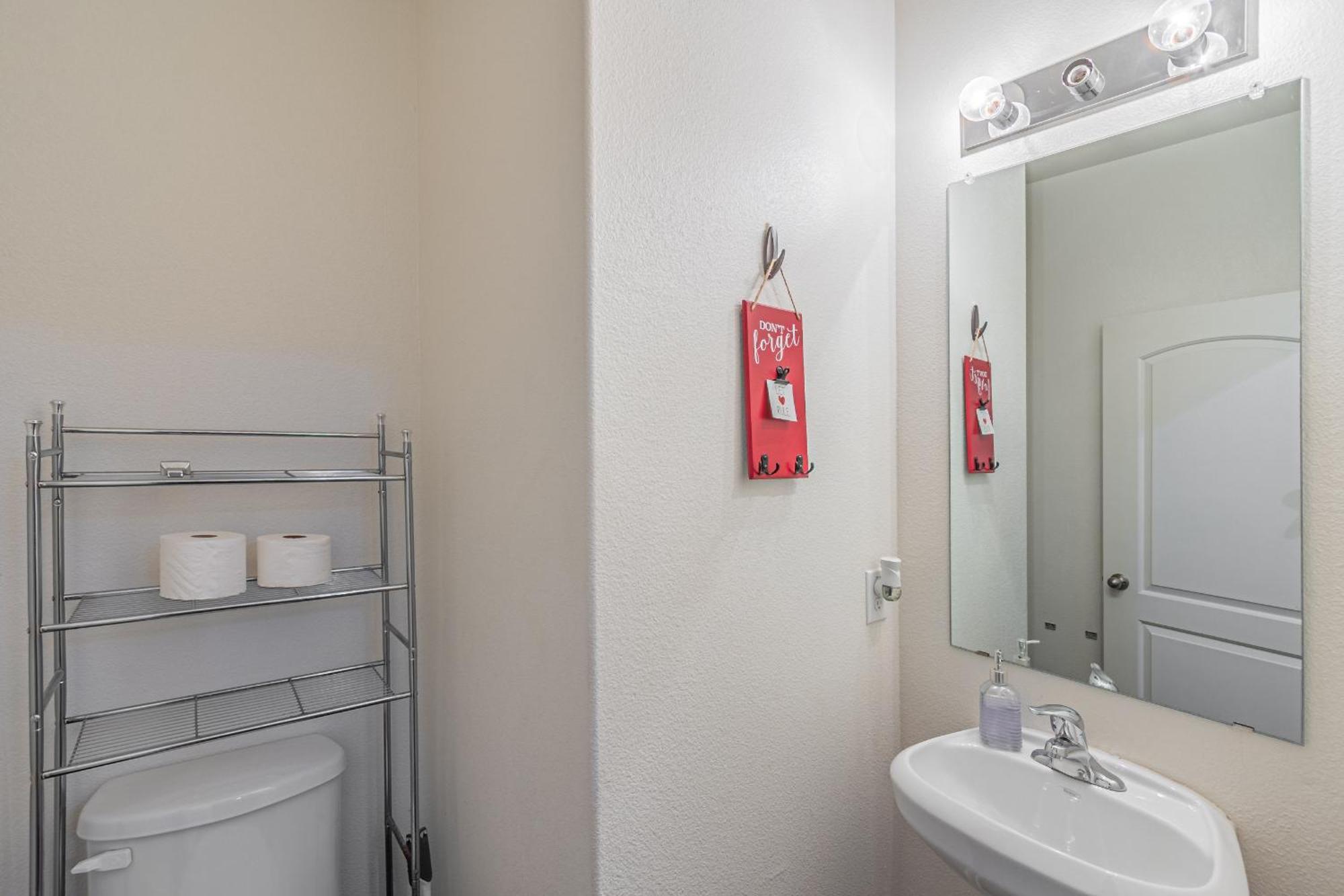 Luxury 5Br Dallas Retreat With Business Amenities - Perfect For Business Travelers, Families & Groups Extérieur photo
