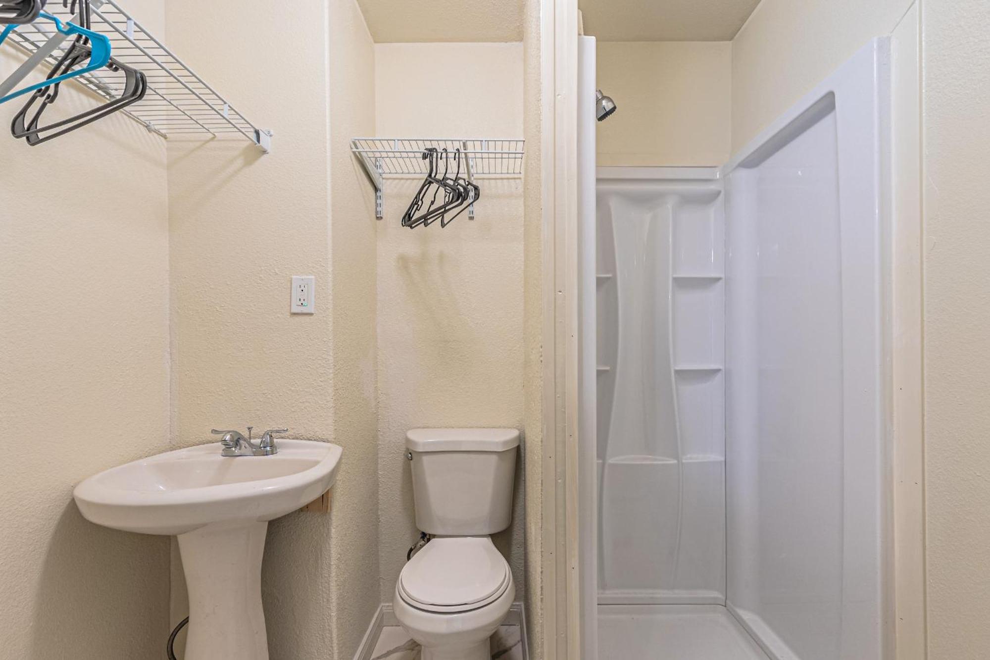 Luxury 5Br Dallas Retreat With Business Amenities - Perfect For Business Travelers, Families & Groups Extérieur photo