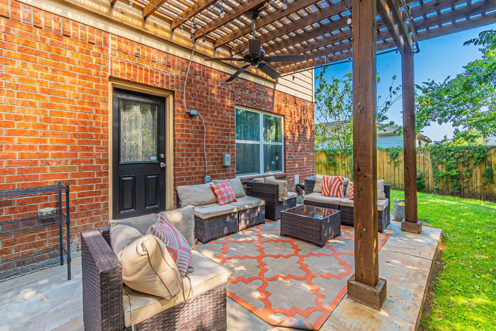 Luxury 5Br Dallas Retreat With Business Amenities - Perfect For Business Travelers, Families & Groups Extérieur photo